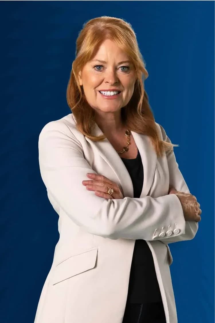 Photo of Stacy Garrity